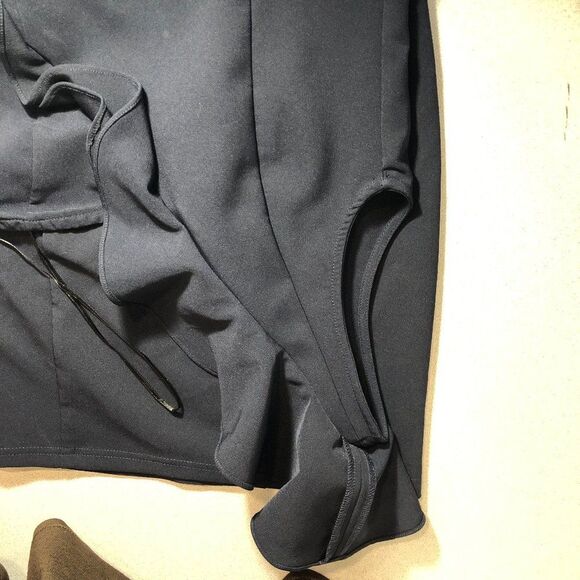 H&M Divided - Black One Shoulder Ruffle Mini Dress - Size 4 - Picture 5 of 9